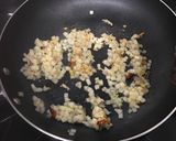 Foto del paso 2 de la receta: Navajas en salsa picante