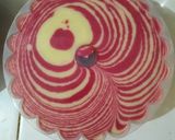 Foto langkah ke 5 dari resep Puding Roti Tawar Merah Putih.