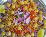 छोले चाट (Chole chaat recipe in hindi) रेसिपी चरण 4 फोटो