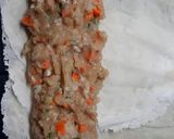 Foto langkah ke 3 dari resep Chicken egg roll.