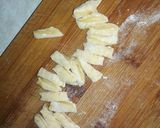 Egyszerű húsleves csipetkével recept fázis 3 fotója