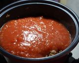 Foto langkah ke 2 dari resep Homemade Bolognese and Bechamel Sauce.