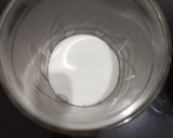 Foto langkah ke 2 dari resep Es Teh Bunga Telang Susu.