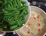Foto langkah ke 4 dari resep Oseng Kacang Panjang Mudah.