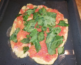 Foto del paso 3 de la receta: Pizza de jamón y espinacas