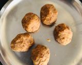 घी के मावे के लड्डू (ghee ke mewe ke ladoo recipe in Hindi) रेसिपी चरण 4 फोटो