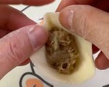 A picture of step 4 of Steamed Beef Baozi.