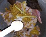 Foto langkah ke 3 dari resep Ayam goreng lengkuas.