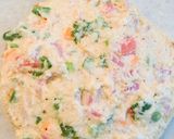 A picture of step 2 of Bread sooji uttapam.