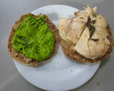 Foto del paso 2 de la receta: Sándwich de pan integral, pechuga de pollo y pesto