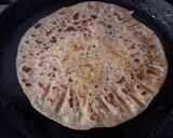A picture of step 7 of Paneer Paratha.
