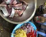 Foto langkah ke 2 dari resep Ikan Kecap Jahe.