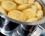 A picture of step 5 of Dal bafla.