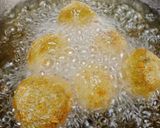 Foto langkah ke 6 dari resep Bola Bola Ubi Isi Coklat.