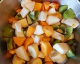 Une image de l'étape 1 de Salade de fruits.