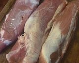 Foto del paso 1 de la receta: Solomillo marinado con salsa Brava