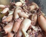 Foto langkah ke 3 dari resep Cumi saus Tiram.