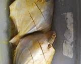 Fried pomfret fish recipe step 1 photo