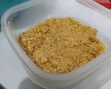 Foto langkah ke 1 dari resep Biscuits Coffee Cream Cake in jar.