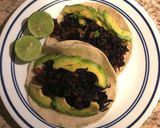 Foto del paso 4 de la receta: Tacos de jamaica💚🖤