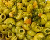 Foto del paso 2 de la receta: Pesto con gambas