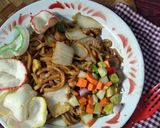 Foto langkah ke 4 dari resep Mie Goreng Simpel.
