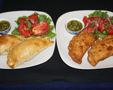 Foto del paso 8 de la receta: Empanadas de camarones, queso y salsa de cilantro