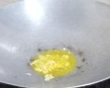 Foto langkah ke 3 dari resep Nasi Goreng Daun Jeruk.