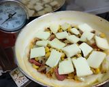 Foto langkah ke 4 dari resep Pizza teflon.