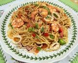 Gambar langkah 6 resipi 👩‍🍳Spaghetti Aglio Olio.