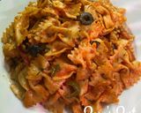 A picture of step 4 of Garlic Chives and Olives Farfalle.