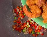 Foto langkah ke 5 dari resep Udang Goreng Tepung Cabe Garam.
