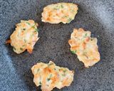 A picture of step 4 of Chopped Chicken Patties.