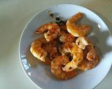 Foto del paso 2 de la receta: Ensalada de patatas asadas y langostinos