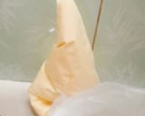 Hình bước làm 1 của món Bánh lưỡi mèo