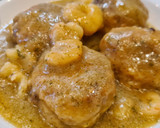 Foto del paso 12 de la receta: Albóndigas de merluza en salsa de ajo y perejil