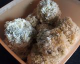 Foto langkah ke 8 dari resep Chicken nugget with spinach Quick melt chesee.