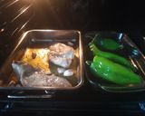 Foto del paso 3 de la receta: Secreto al horno con pimientos asados