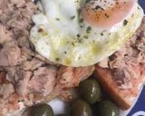 Foto del paso 3 de la receta: Entrepan de atún y huevo frito