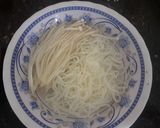 Hình bước làm 1 của món Không lo tăng cân với mì Nưa và sốt cà chua. Cực ngon