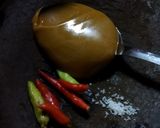 Foto langkah ke 1 dari resep Sambal Petis Timun dan Tomat.