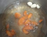 Foto langkah ke 2 dari resep Sayur bening bayam wortel.