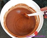 Foto del paso 2 de la receta Bizcocho de chocolate calado con almíbar de naranja