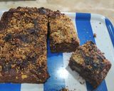 A picture of step 5 of Peanut and zucchini Brookies.