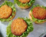 A picture of step 4 of Simple Homemade Chicken Burger.