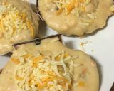 Foto del paso 3 de la receta Vieira rellena de marisco gratinada con bechamel al horno