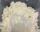 Foto del paso 1 de la receta: Manitas de cerdo con chorizo