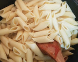 Foto del paso 3 de la receta: Rigatis con atún en salsa