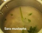 صورة لخطوة 2 من وصفة شربة بيضاء عاصمية حساء 🍲