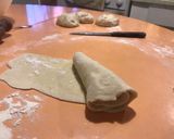 Foto del paso 3 de la receta: Pan con ajo 🧄 en sartén